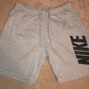 Nike Sweatshorts